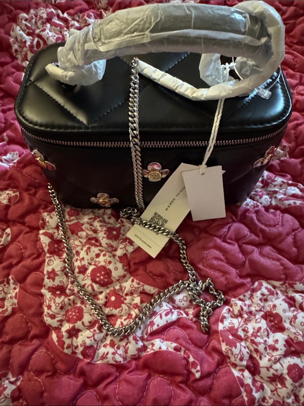 Tory Burch Black Quilted Crossbody with Gold Flower Hardware - Picture 6 of 9